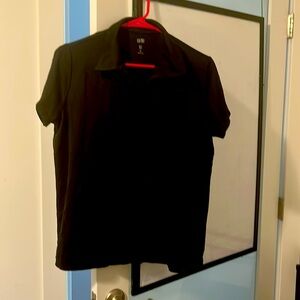 Black short sleeve woman style great for summer outfits